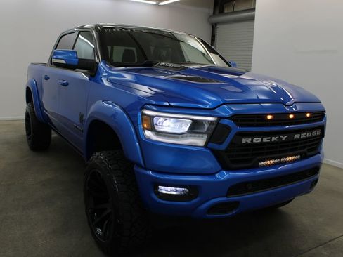 Used 2022 RAM 1500 Laramie w/ Sport Appearance Package image 6