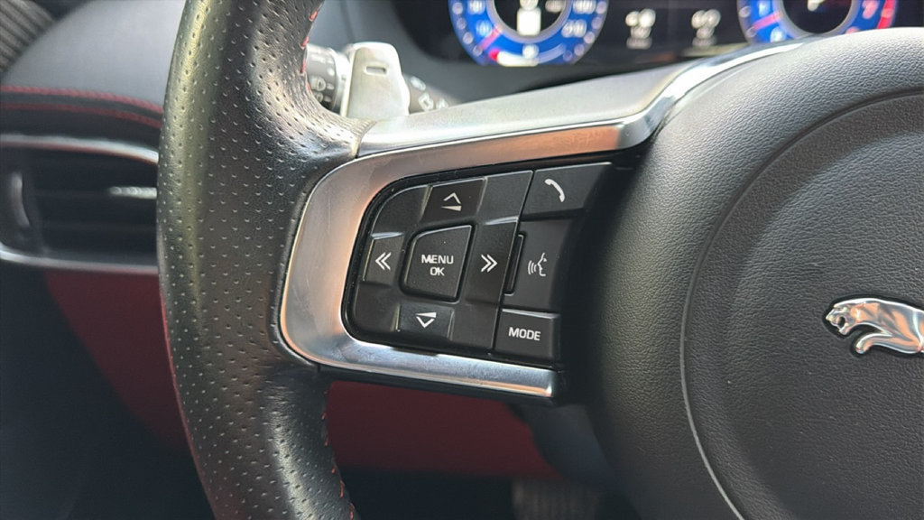 Used 2020 Jaguar F-PACE SVR AWD/4WD image 19