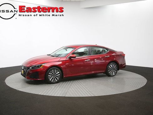 Used 2023 Nissan Altima 2.5 SV w/ SV Premium Package FWD image 56