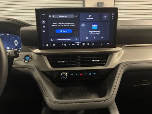 Used 2026 Ford Explorer Active w/ Active Comfort Package RWD image 19