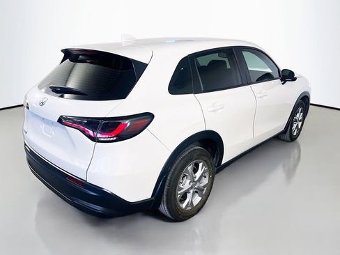 Used 2024 Honda HR-V LX image 8