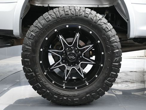 Used 2016 Ford F150 XLT w/ Equipment Group 302A Luxury image 17