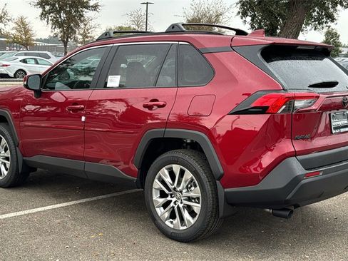 New 2025 Toyota RAV4 XLE Premium image 6