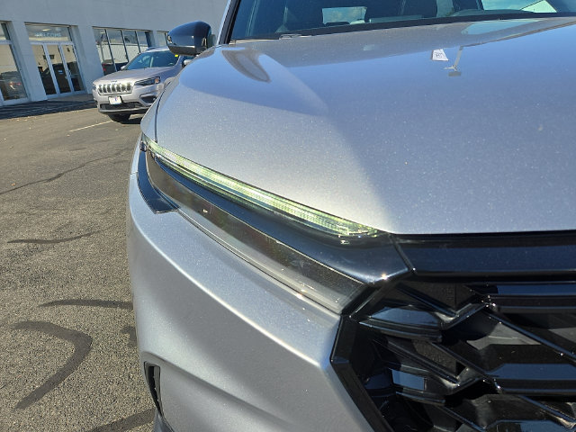 Used 2025 Honda CR-V Sport-L image 9