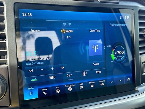 Used 2021 Ford F150 Lariat w/ Equipment Group 502A High image 16