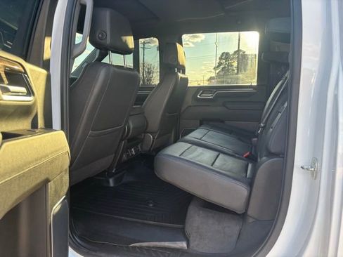 Used 2024 Chevrolet Silverado 2500 LTZ image 16