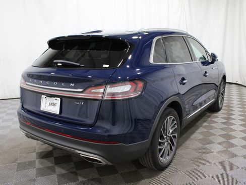 Used 2019 Lincoln Nautilus Reserve w/ Driver Assistance Package image 32