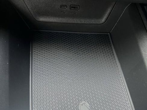 New 2026 Chevrolet Equinox LT w/ Convenience Package II image 36