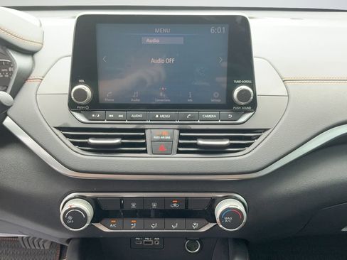Used 2020 Nissan Altima 2.5 SR FWD image 34