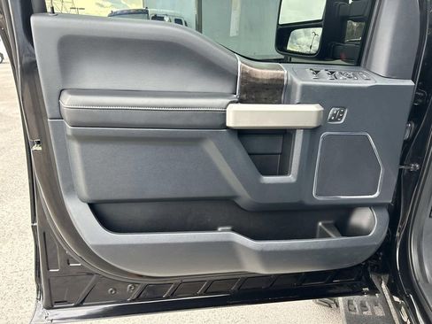 Used 2022 Ford F250 Lariat w/ Tremor Off-Road Package image 25