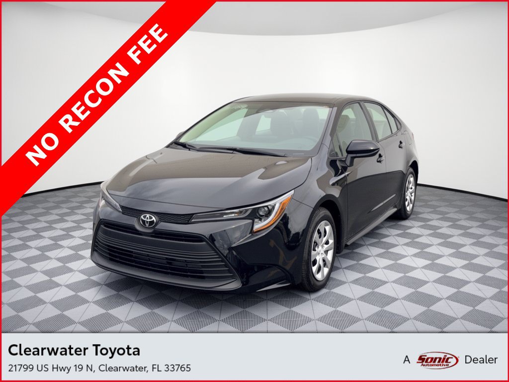 Used 2026 Toyota Corolla LE FWD image 1