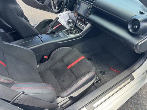 Used 2023 Subaru BRZ Limited RWD image 16
