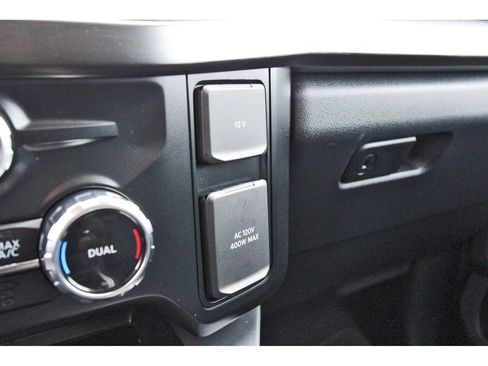 Used 2023 Ford F250 Lariat w/ Sport Appearance Package AWD/4WD image 29
