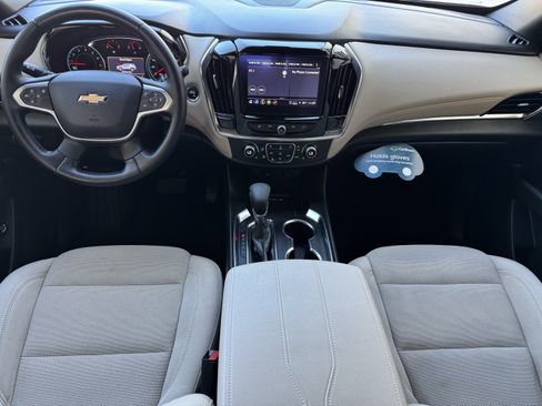 Certified 2023 Chevrolet Traverse LT w/ LPO, Cargo Package AWD/4WD image 18