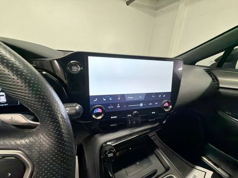 Used 2023 Lexus NX 350 F Sport AWD/4WD image 17