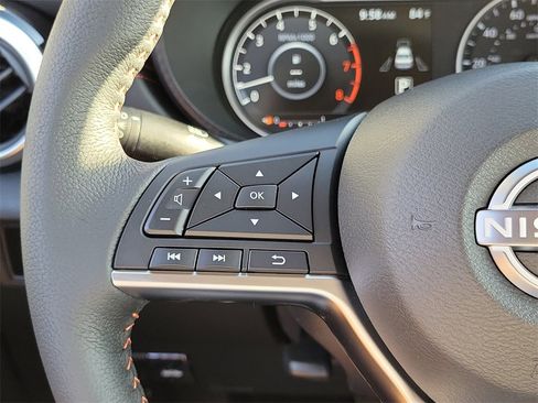 New 2025 Nissan Versa SR w/ Trunk Package image 6