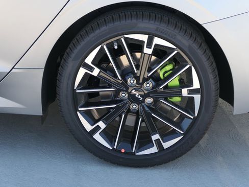 New 2026 Kia K5 GT image 8