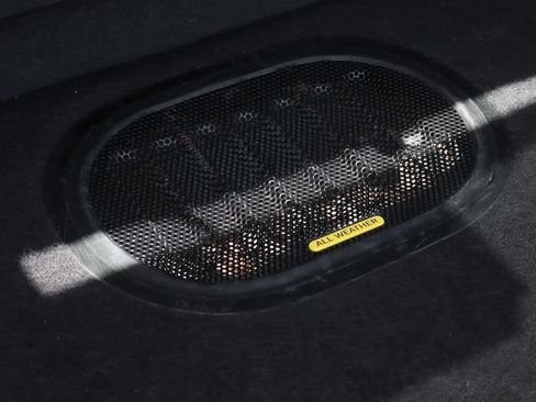 Used 2018 Jeep Wrangler Sport AWD/4WD image 9