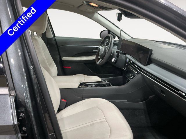 Used 2026 Hyundai Sonata SEL FWD image 16