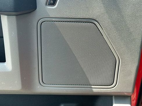 Used 2018 Ford F150 XL w/ Equipment Group 101A Mid AWD/4WD image 19