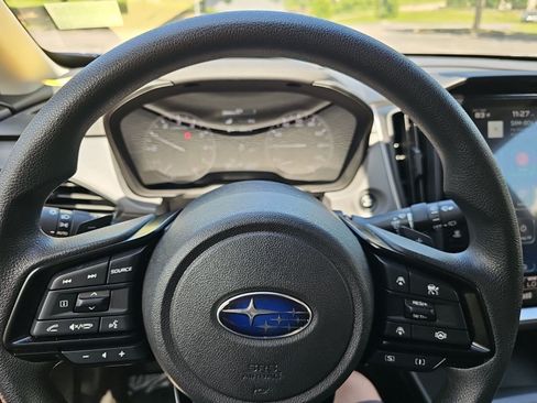 Used 2025 Subaru Crosstrek 2.5i Premium AWD/4WD image 21