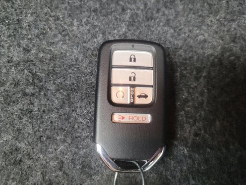 Used 2021 Honda Civic Sport image 32