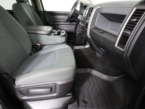 Used 2015 RAM 1500 Express AWD/4WD image 27