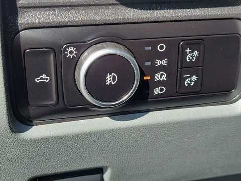 Used 2025 Ford F350 XLT AWD/4WD image 23