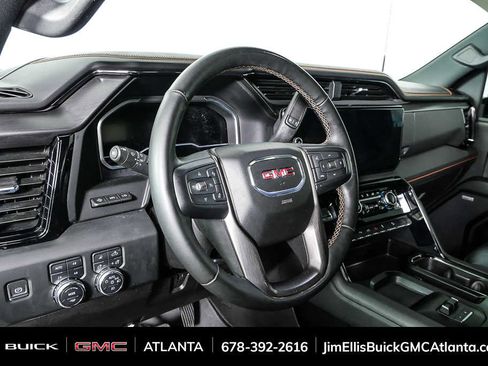 Used 2024 GMC Sierra 2500 AT4 w/ Technology Package image 3