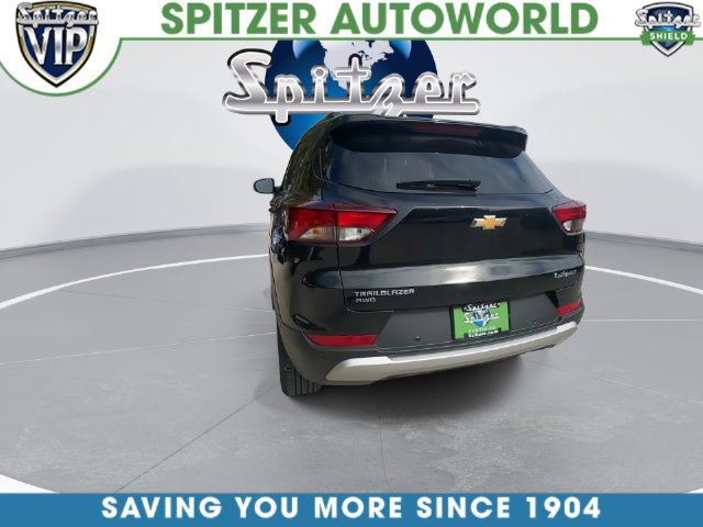 Used 2024 Chevrolet TrailBlazer LT w/ Convenience Package AWD/4WD image 13