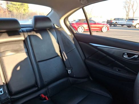 Used 2018 INFINITI Q50 Sport image 14