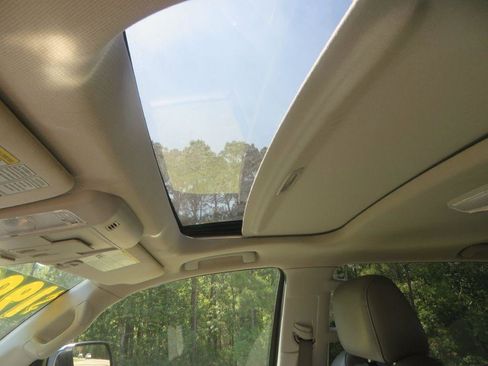 Used 2014 Toyota Tundra Limited AWD/4WD image 28