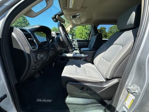 Used 2019 RAM 1500 Big Horn AWD/4WD image 22