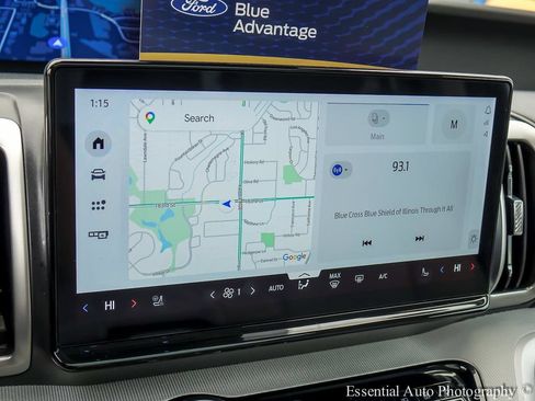 Used 2025 Ford Expedition Active AWD/4WD image 19