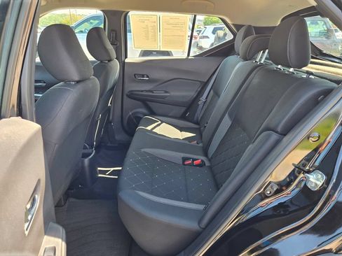 Used 2020 Nissan Kicks SV FWD image 24