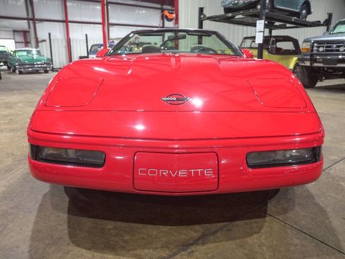 Used 1991 Chevrolet Corvette Convertible image 13