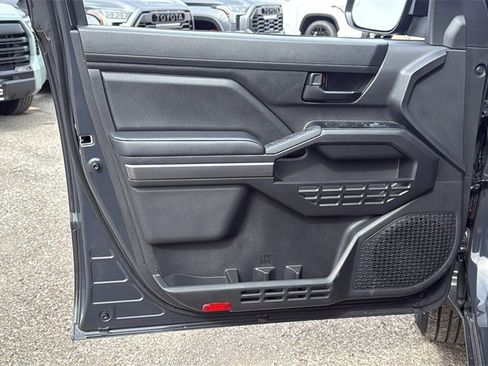 New 2026 Toyota Tacoma SR5 image 8