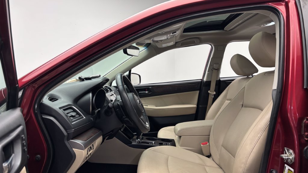 Used 2019 Subaru Outback 2.5i Limited AWD/4WD image 11