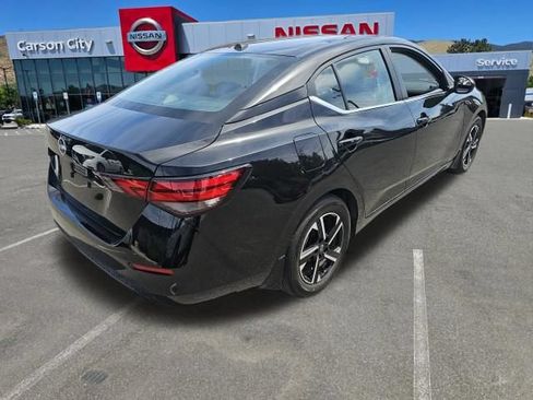 Used 2025 Nissan Sentra SV w/ All-Weather Package FWD image 8