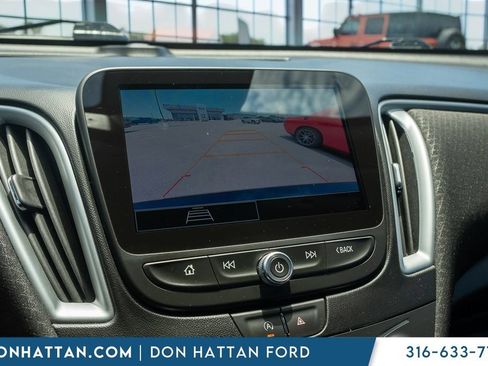 Used 2023 Chevrolet Malibu LT w/ Driver Confidence Package FWD image 10