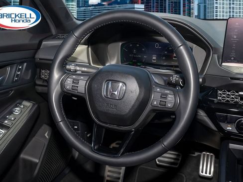 Used 2025 Honda Accord Sport image 23
