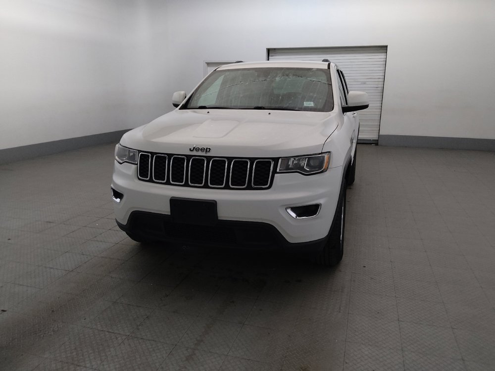 Used 2018 Jeep Grand Cherokee Laredo AWD/4WD image 15