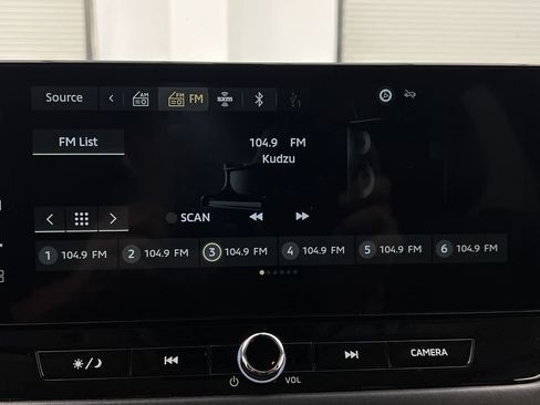 Used 2025 Mitsubishi Outlander SE FWD image 64