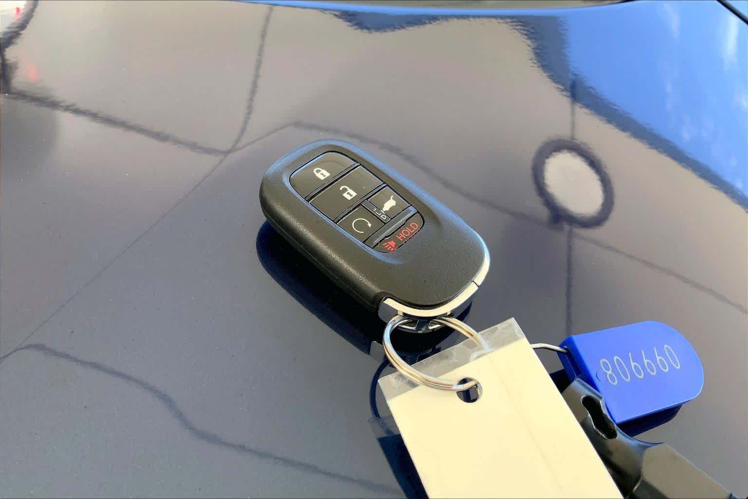 Used 2025 Honda Pilot EX-L image 15