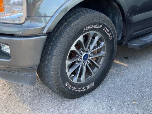 Used 2018 Ford F150 XLT w/ Equipment Group 302A Luxury AWD/4WD image 4