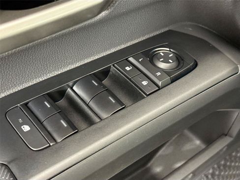 Certified 2024 Toyota Tacoma TRD Off-Road AWD/4WD image 26