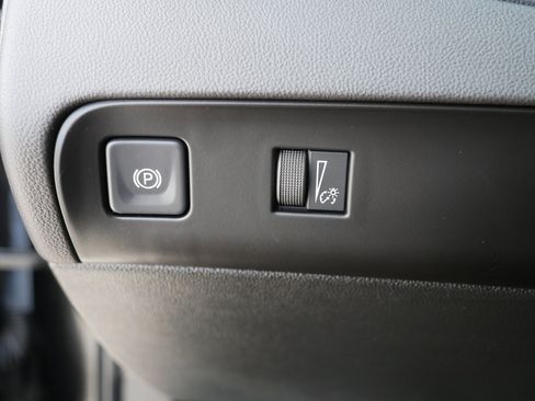 Used 2023 Buick Enclave Essence w/ Experience Buick Package image 26