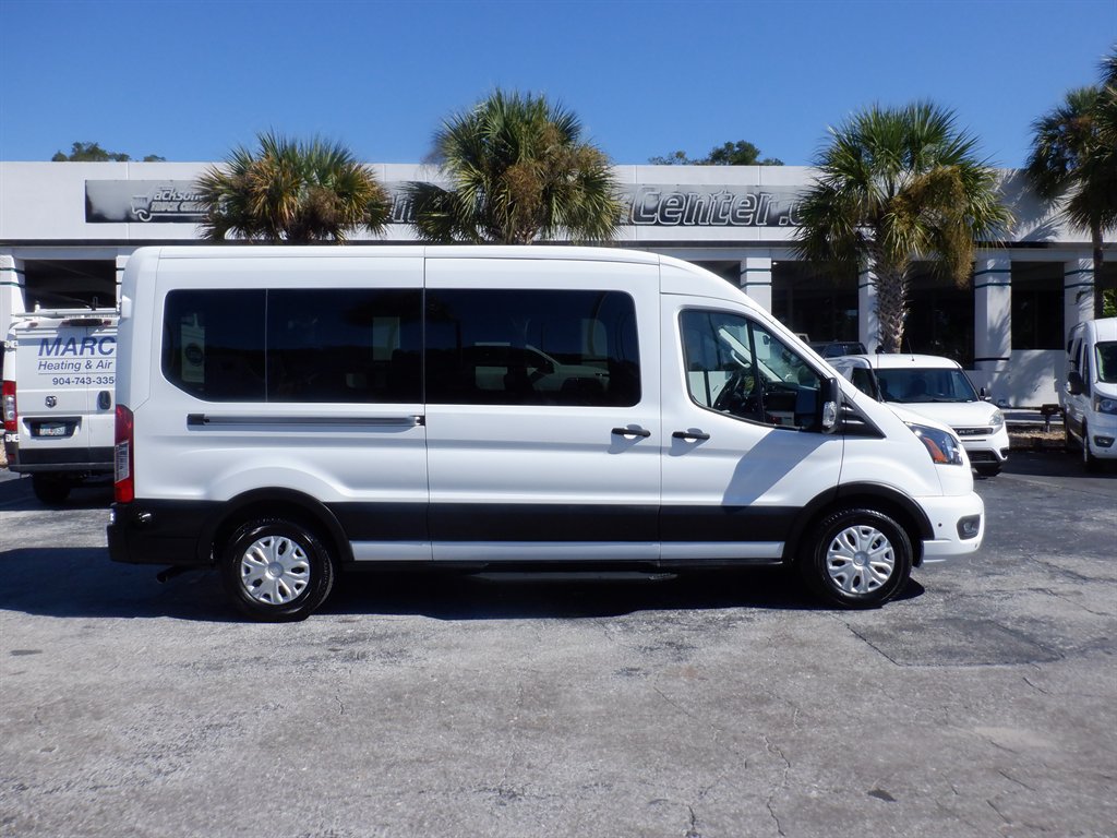 Used 2024 Ford Transit 350 XLT RWD image 1