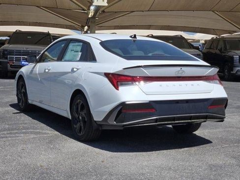 New 2026 Hyundai Elantra SEL Sport Premium FWD image 3