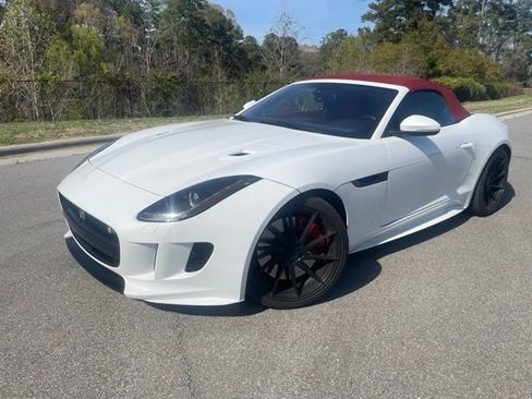 Used 2017 Jaguar F-TYPE R image 1